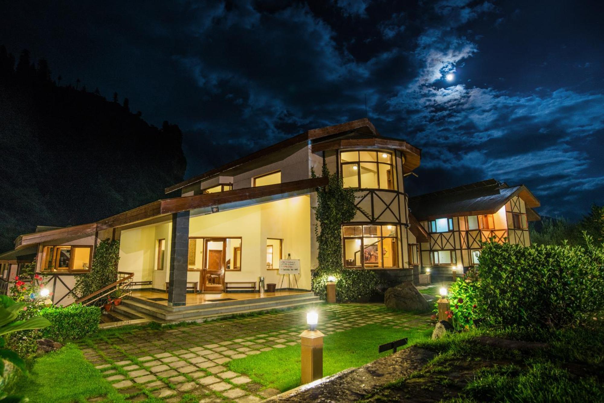 Solang Valley Resort, Manali